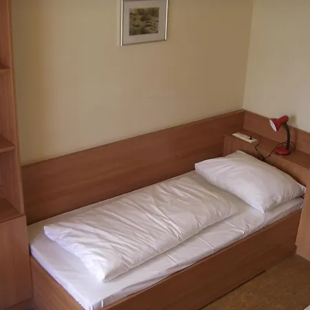 Hostal Kolping Campus *